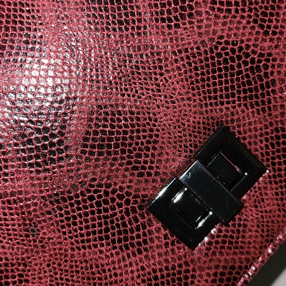 Mellow World clutch purse snake‎ print - Picture 2 of 11